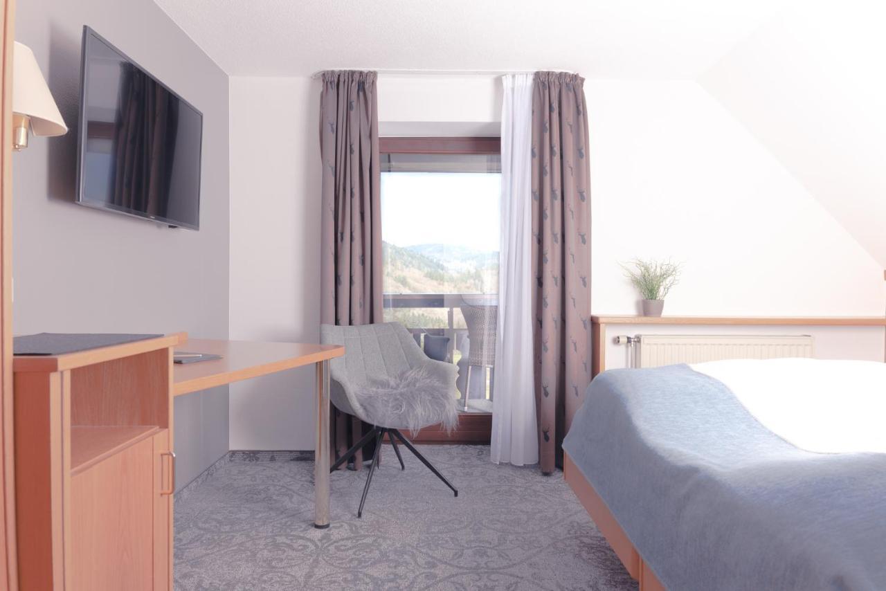 Genusshotel Hirschen - Erholung Im Gruenen Sallneck 외부 사진